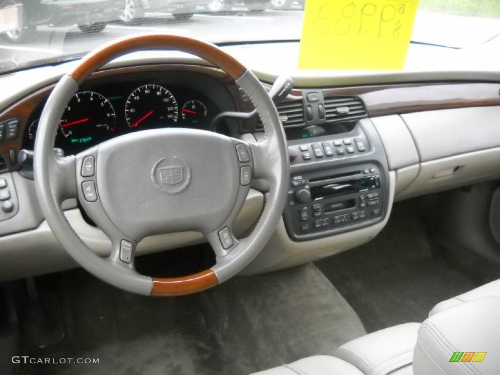 2002 Cadillac DeVille DHS Oatmeal Steering Wheel Photo #48364282