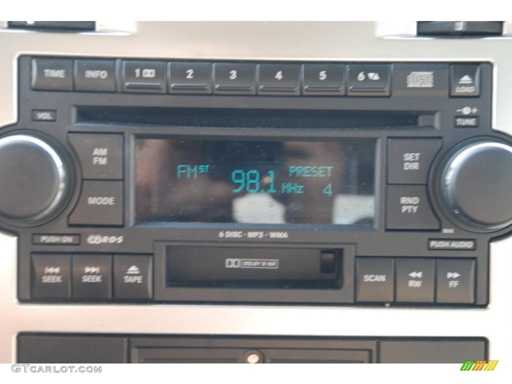 2005 300 C HEMI - Brilliant Black Crystal Pearl / Dark Slate Gray/Light Graystone photo #22