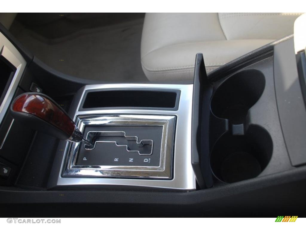 2005 300 C HEMI - Brilliant Black Crystal Pearl / Dark Slate Gray/Light Graystone photo #25