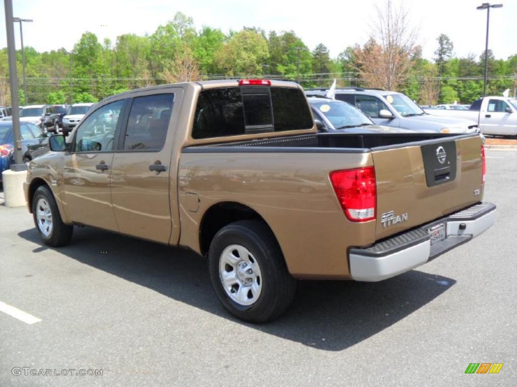 2004 Titan XE Crew Cab - Copper / Sand/Steel photo #2