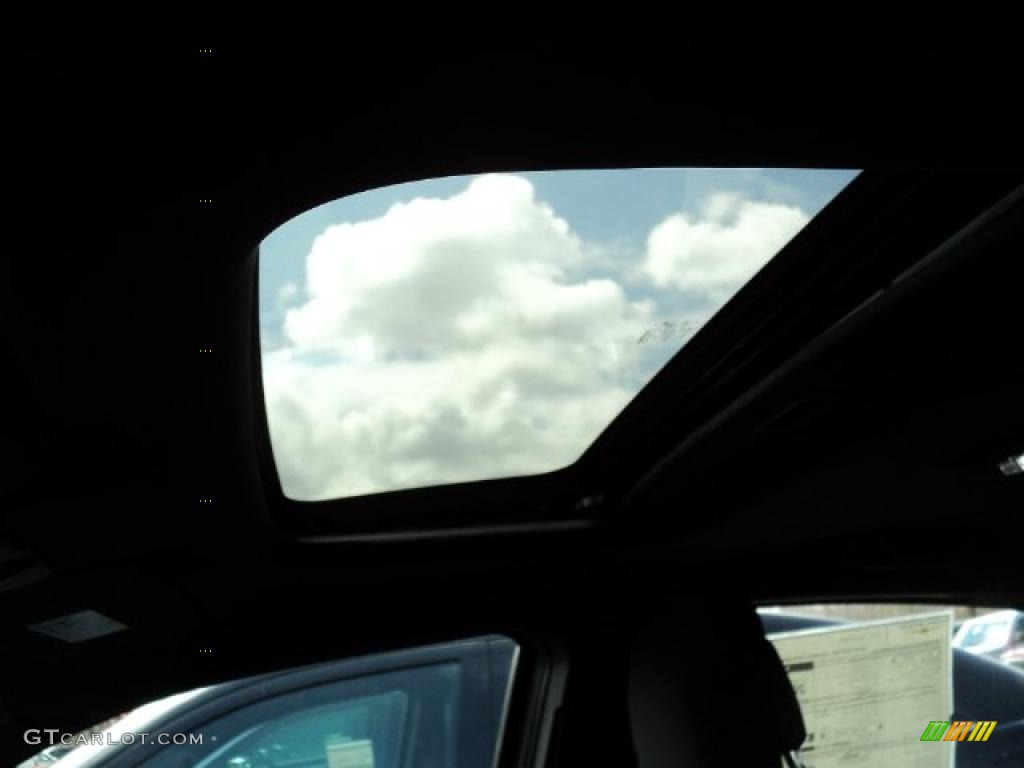 2011 Chrysler 200 Touring Sunroof Photos
