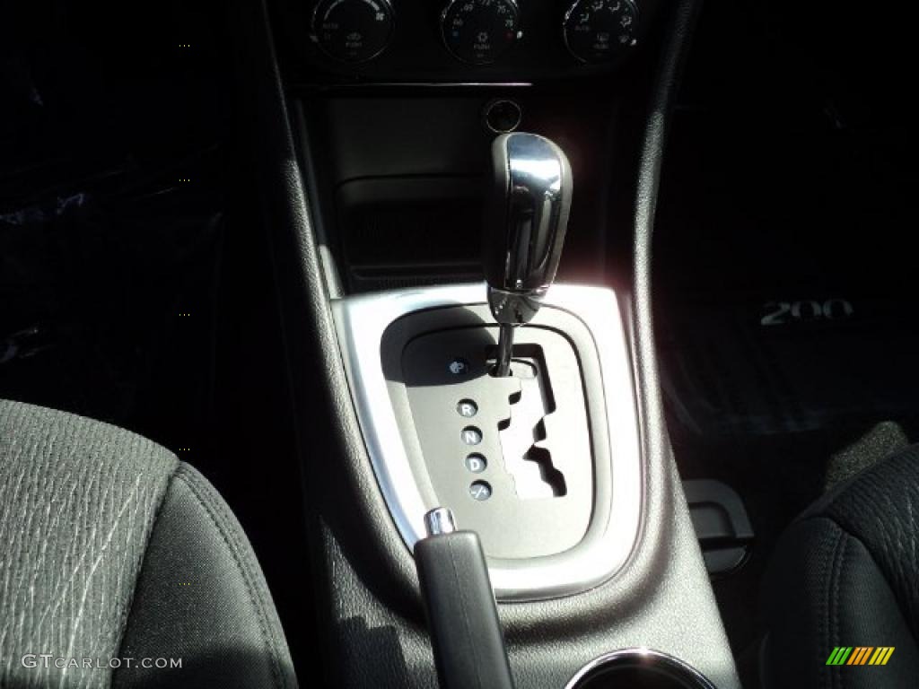 2011 Chrysler 200 Touring Transmission Photos