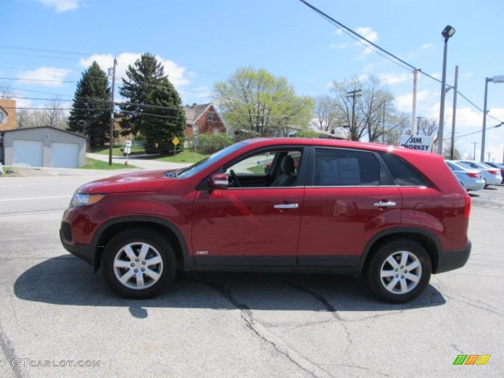 2011 Sorento LX AWD - Spicy Red / Gray photo #5