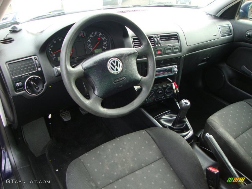 Black Interior 2000 Volkswagen Jetta GL Sedan Photo #48375452