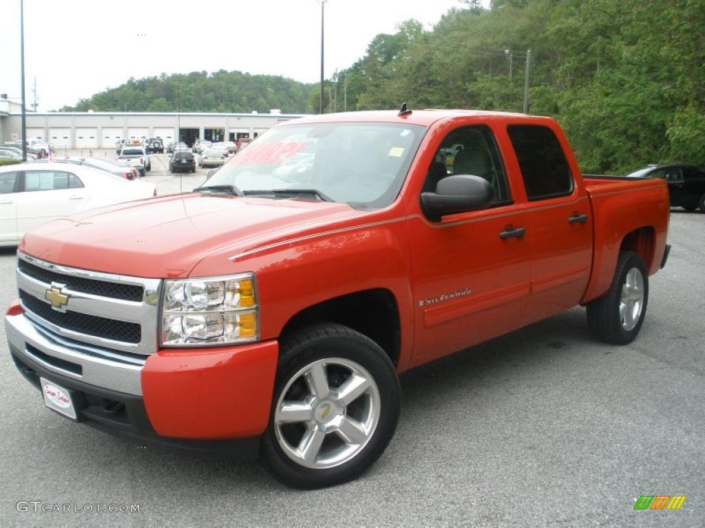 2009 Silverado 1500 LT Crew Cab - Victory Red / Light Titanium photo #7