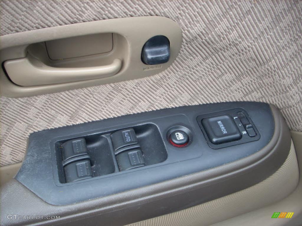 2005 CR-V LX 4WD - Sahara Sand Metallic / Ivory photo #17