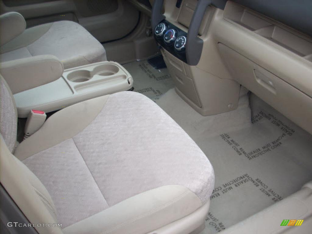 2005 CR-V LX 4WD - Sahara Sand Metallic / Ivory photo #18