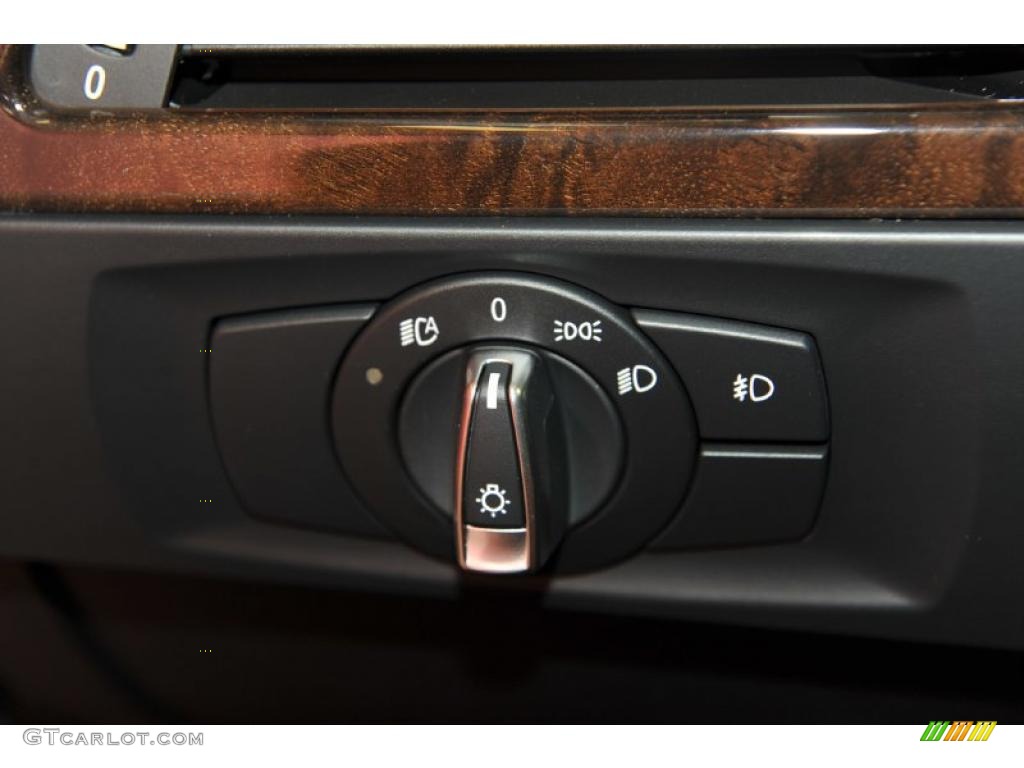 2011 3 Series 328i Sedan - Jet Black / Black Dakota Leather photo #14