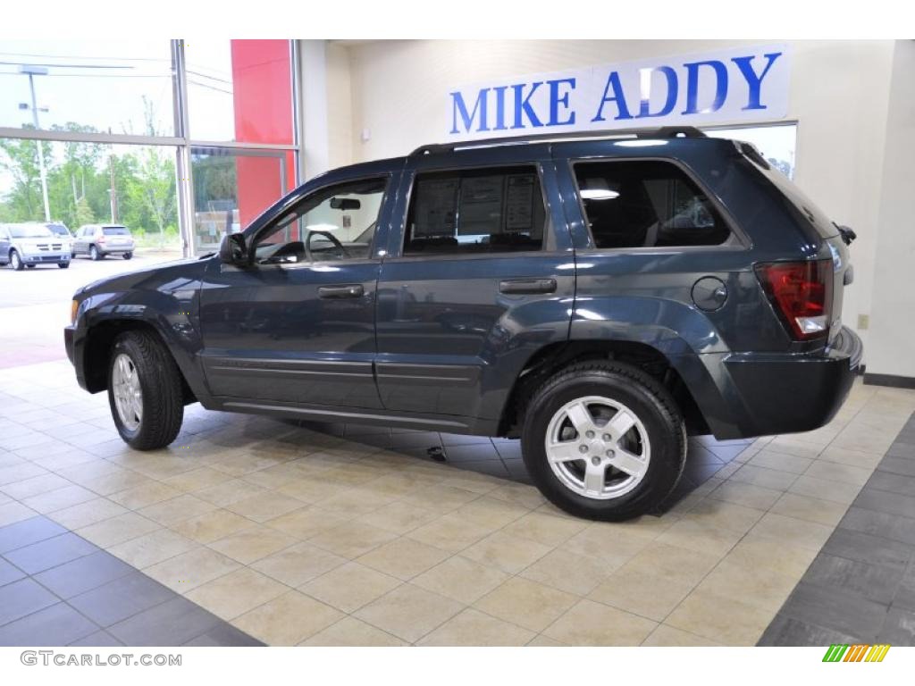 2005 Grand Cherokee Laredo 4x4 - Deep Beryl Green Pearl / Medium Slate Gray photo #9