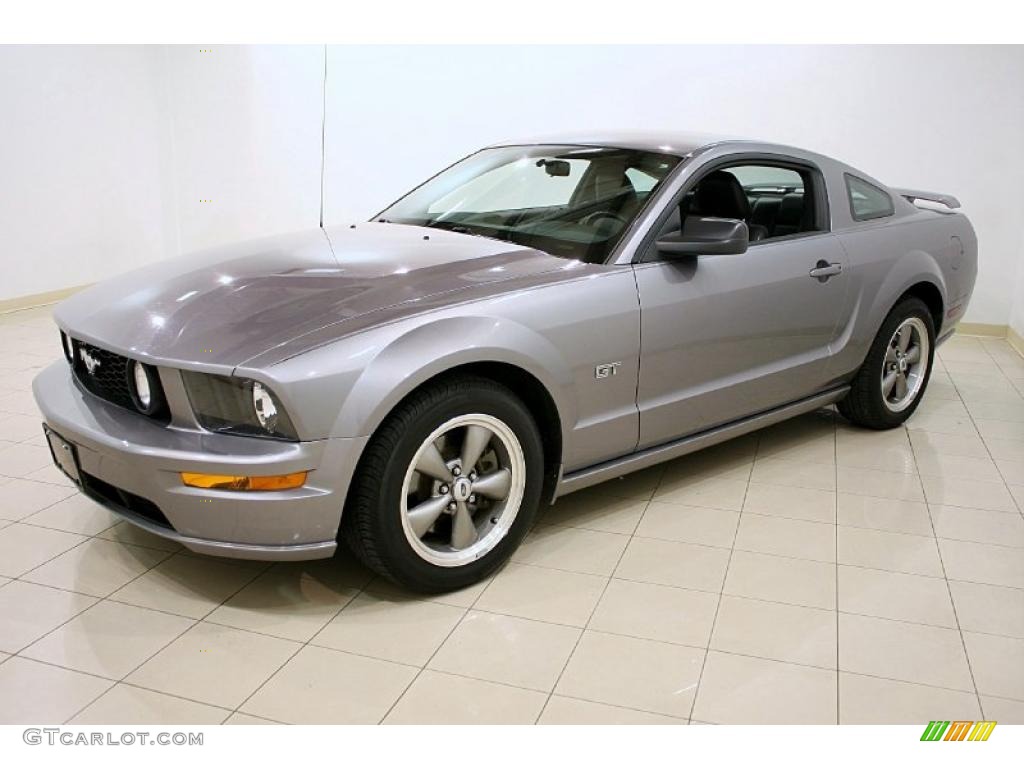 2006 Mustang GT Premium Coupe - Tungsten Grey Metallic / Dark Charcoal photo #3