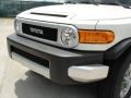 Iceberg White - FJ Cruiser 4WD Photo No. 10