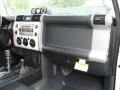 Iceberg White - FJ Cruiser 4WD Photo No. 18
