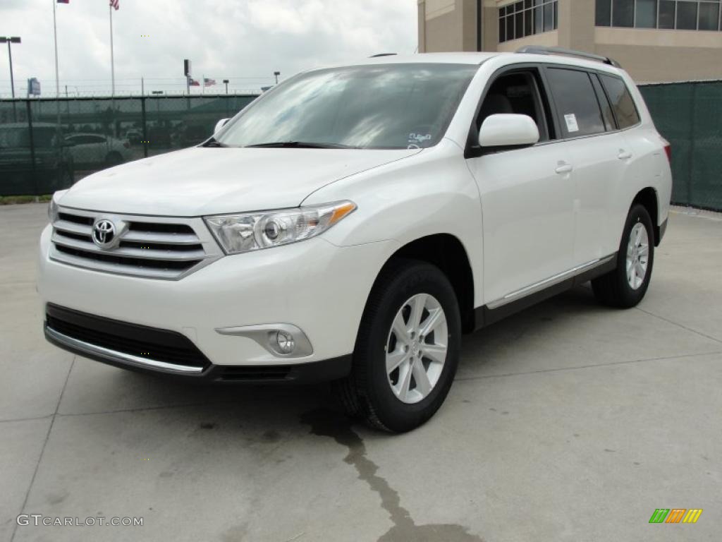 Blizzard White Pearl 2011 Toyota Highlander Standard Highlander Model Exterior Photo #48381908