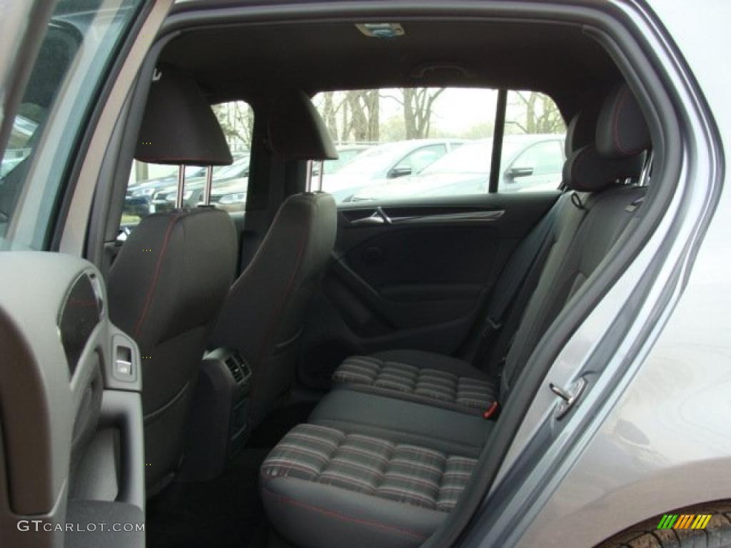 Interlagos Plaid Cloth Interior 2011 Volkswagen GTI 4 Door Photo #48381917