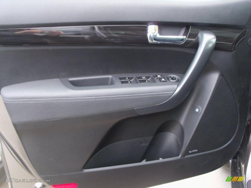2011 Kia Sorento EX V6 AWD Black Door Panel Photo #48382229