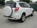 Super White - RAV4 I4 Photo No. 3
