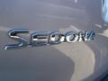 2011 Clear Silver Kia Sedona EX  photo #8