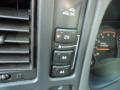 Dark Charcoal Controls Photo for 2003 Chevrolet Silverado 2500HD #48383180