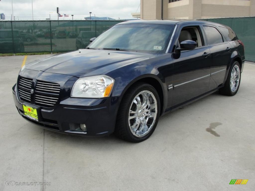 Midnight Blue Pearl 2005 Dodge Magnum R/T Exterior Photo #48384467