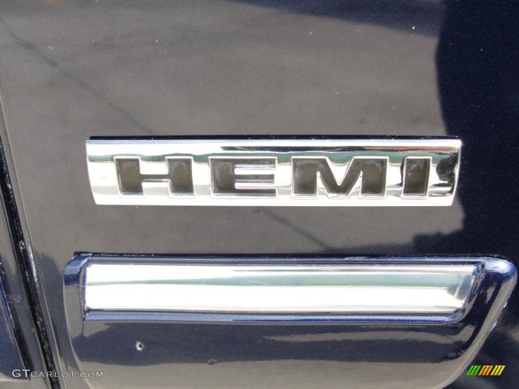 2005 Dodge Magnum R/T Marks and Logos Photo #48384539