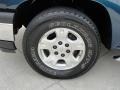 2006 Chevrolet Avalanche LT Wheel and Tire Photo