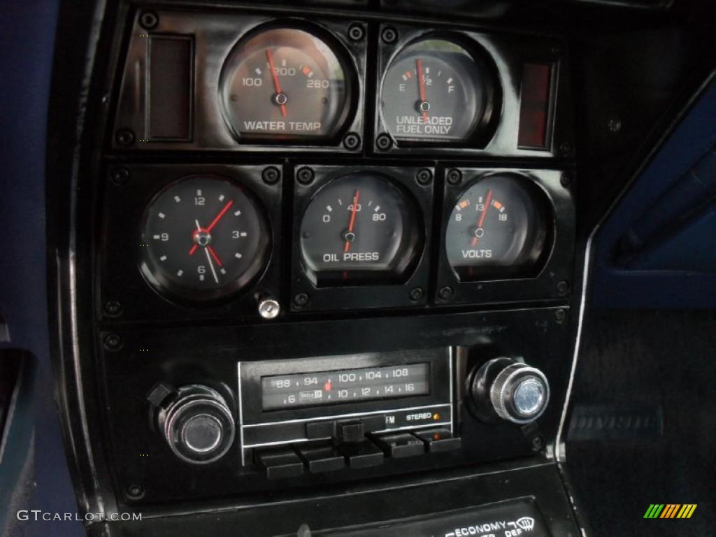 1977 Chevrolet Corvette Coupe Gauges Photo #48386154