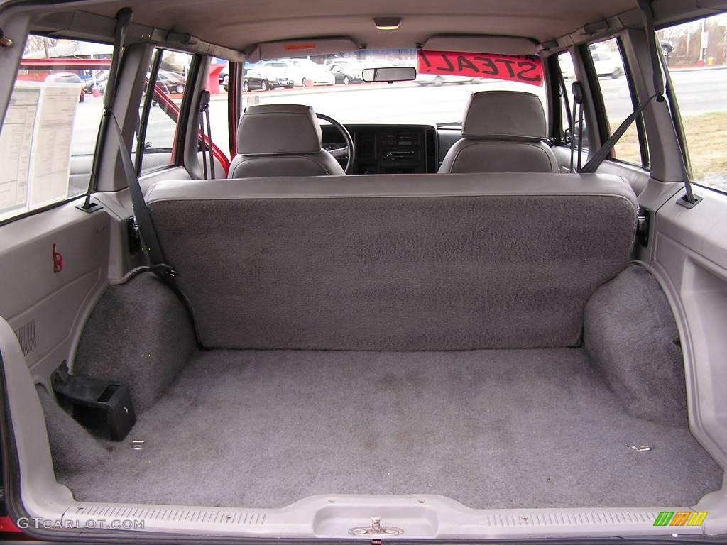 1992 Cherokee Sport 4x4 - Red / Gray photo #13