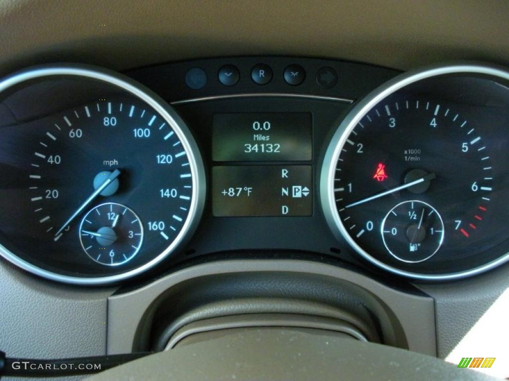 2008 Mercedes-Benz ML 350 4Matic Gauges Photo #48389190
