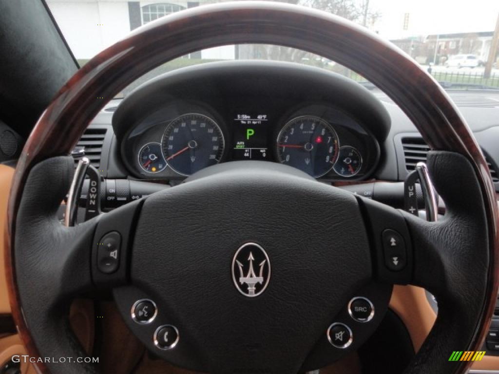2011 Maserati GranTurismo S Automatic Cuoio Steering Wheel Photo #48389349