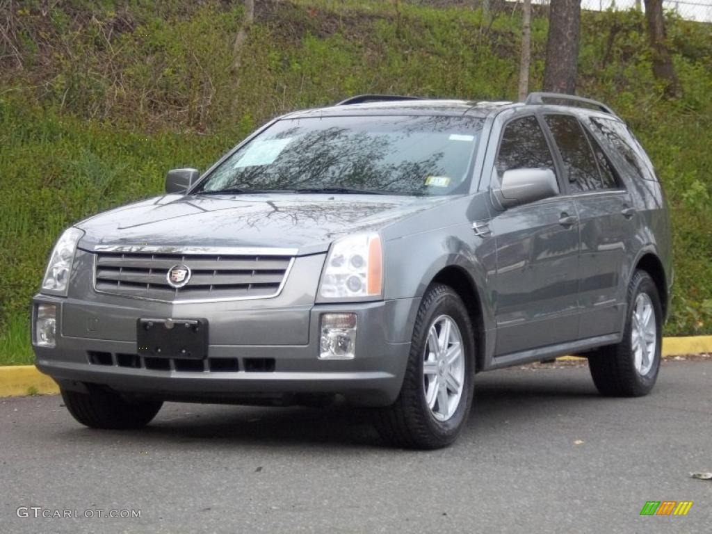 2004 Cadillac SRX V6 Exterior Photos