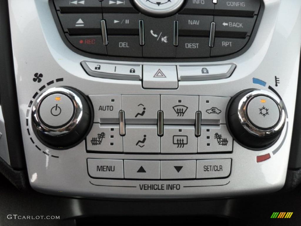 2011 GMC Terrain SLT AWD Controls Photo #48391446