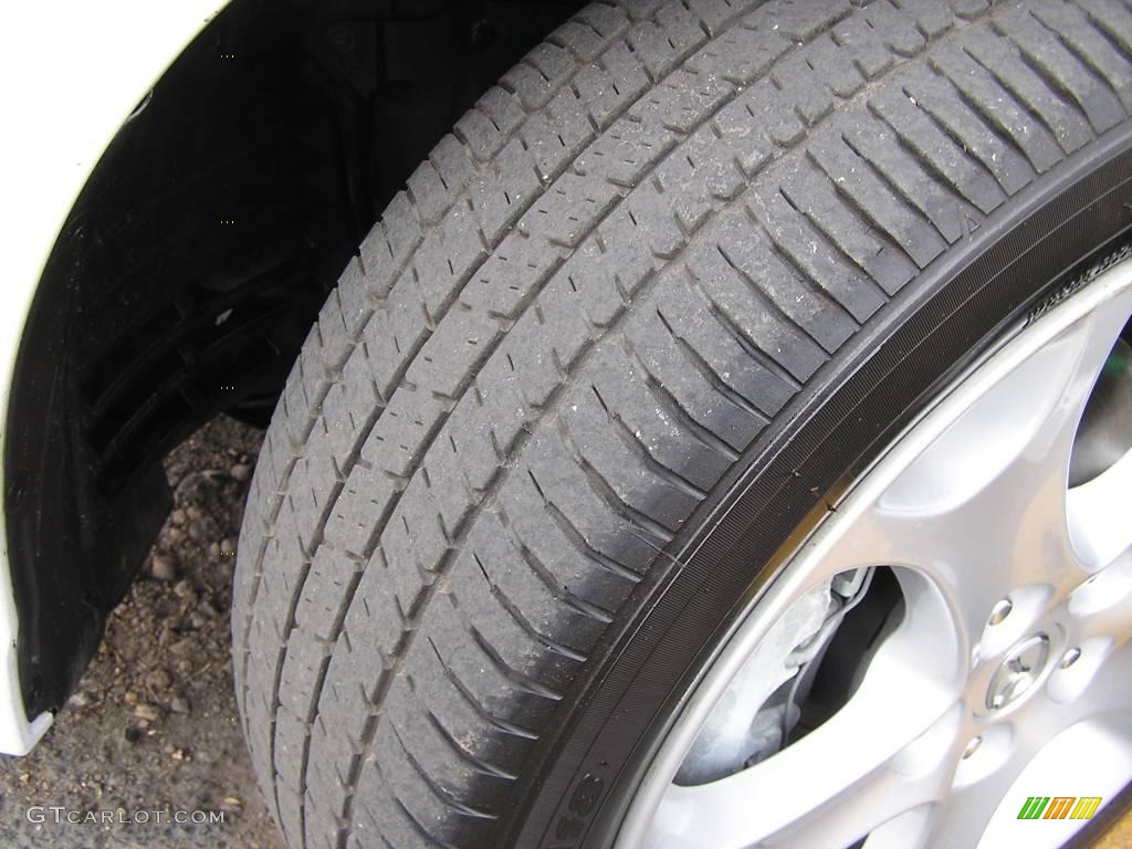 2008 MAZDA5 Touring - Crystal White / Sand photo #16