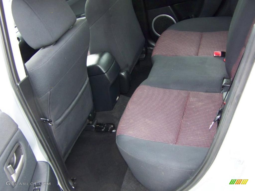 Black/Red Interior 2005 Mazda MAZDA3 s Sedan Photo #48392658