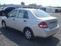 Brilliant Silver Metallic - Versa 1.6 Sedan Photo No. 2