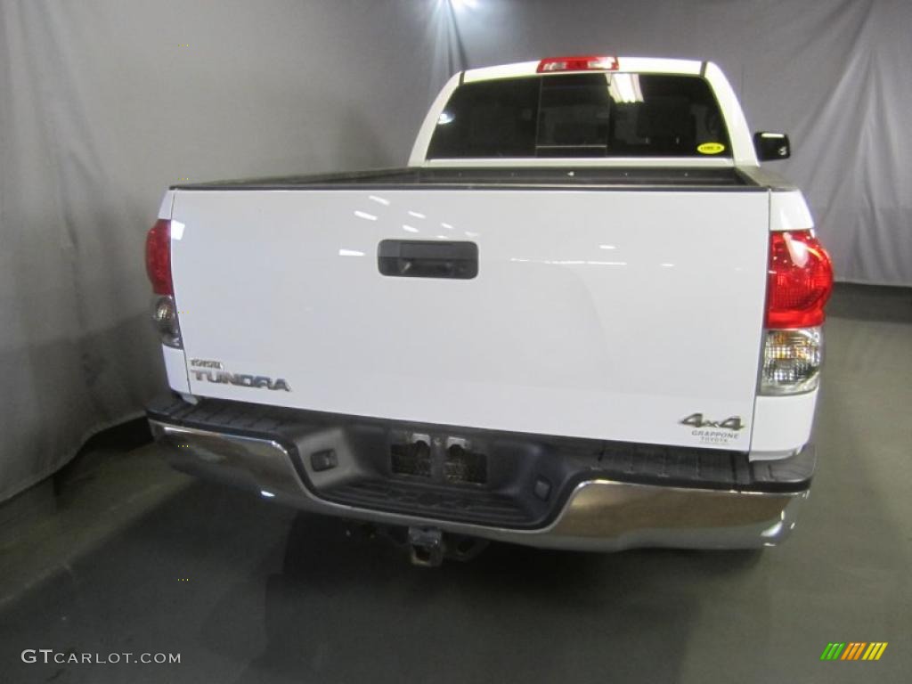 2008 Tundra Double Cab 4x4 - Super White / Graphite Gray photo #10