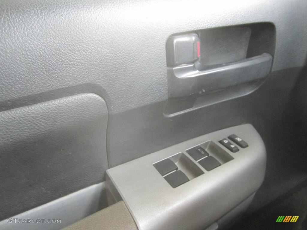 2008 Tundra Double Cab 4x4 - Super White / Graphite Gray photo #23