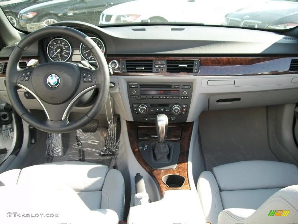 2008 BMW 3 Series 335i Convertible Gray Dashboard Photo #48395493