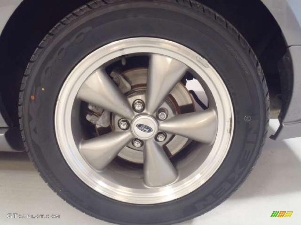 2006 Ford Mustang GT Deluxe Coupe Wheel Photo #48396096