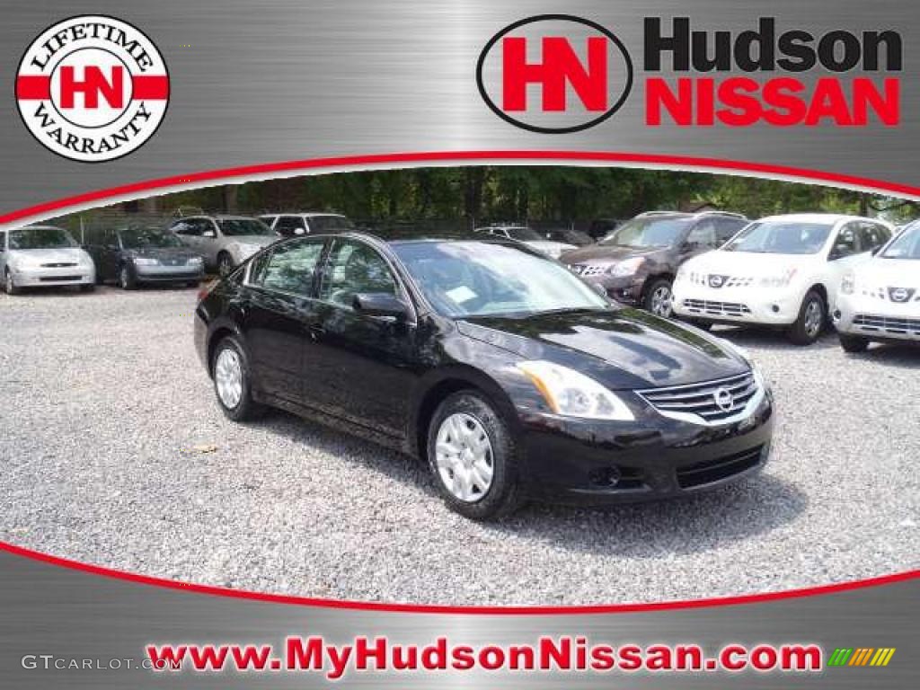 Super Black Nissan Altima