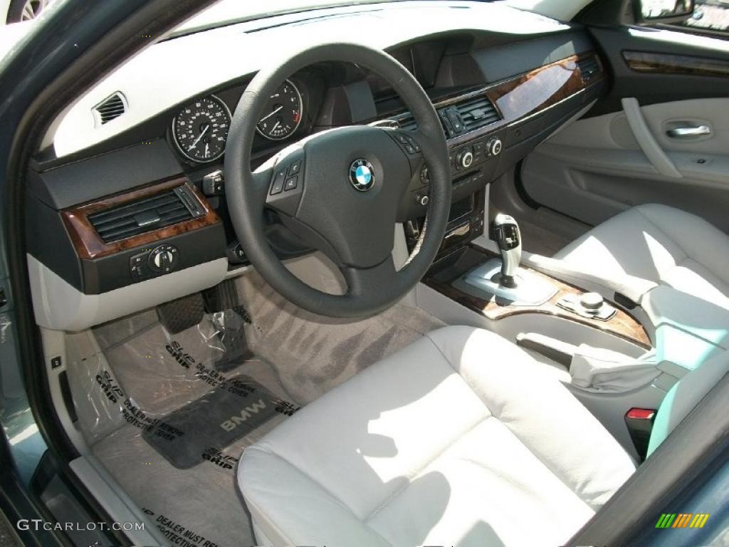 Grey Dakota Leather Interior 2009 BMW 5 Series 528i Sedan Photo #48397083