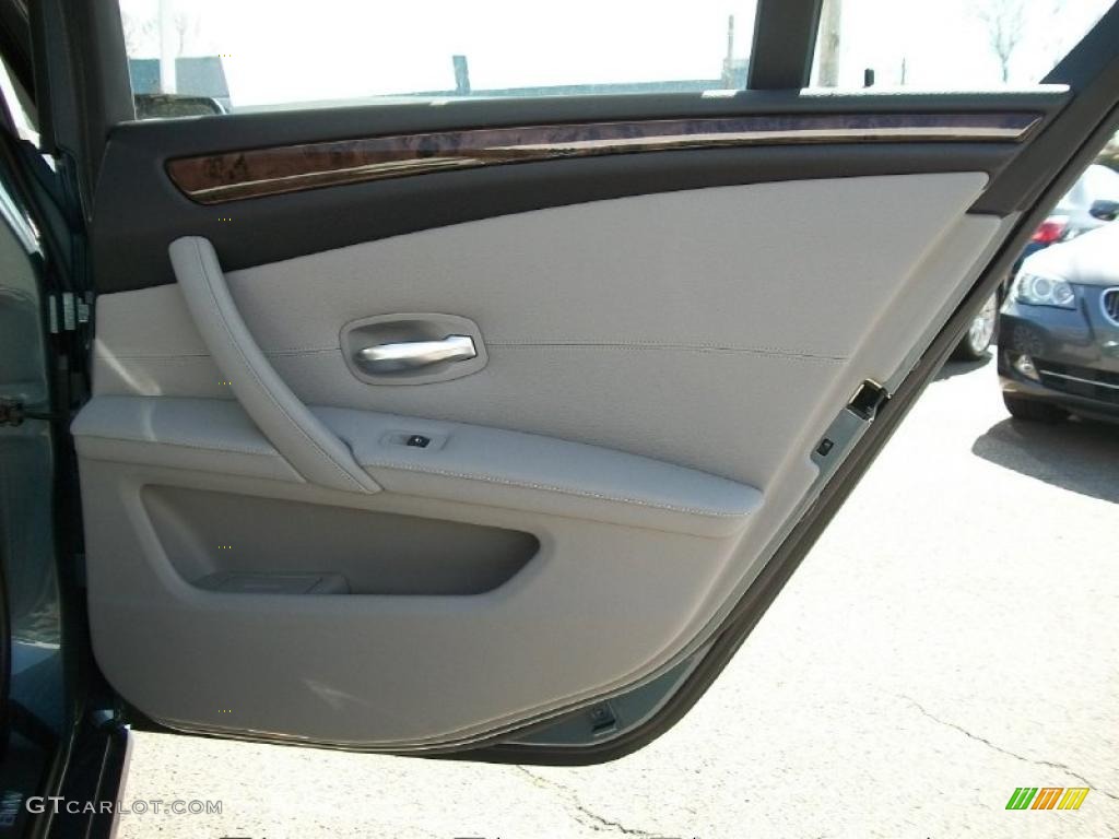 2009 5 Series 528i Sedan - Neptune Blue Metallic / Grey Dakota Leather photo #24