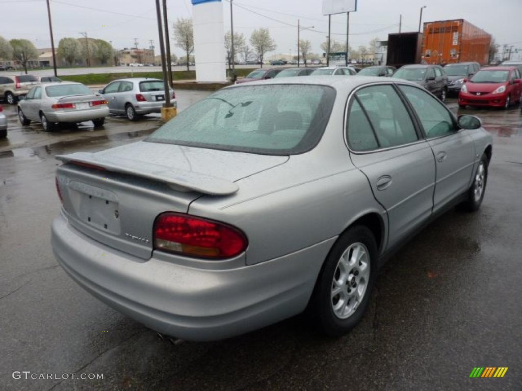 2000 Intrigue GL - Silver Mist Metallic / Dark Gray photo #4