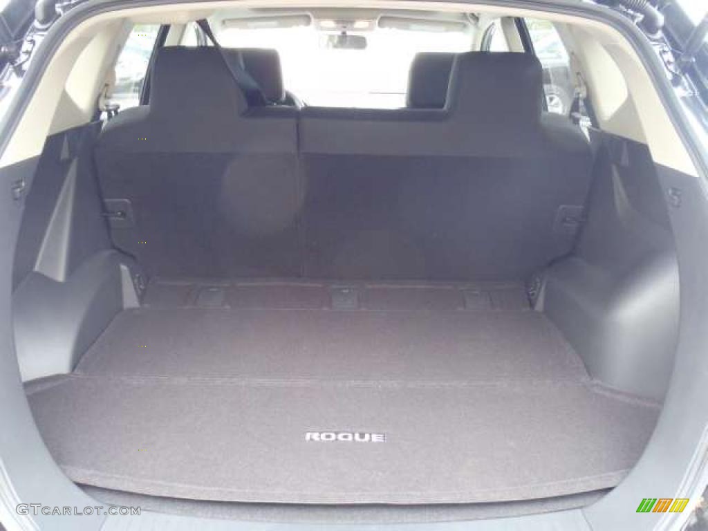 2011 Rogue SV - Wicked Black / Black photo #9