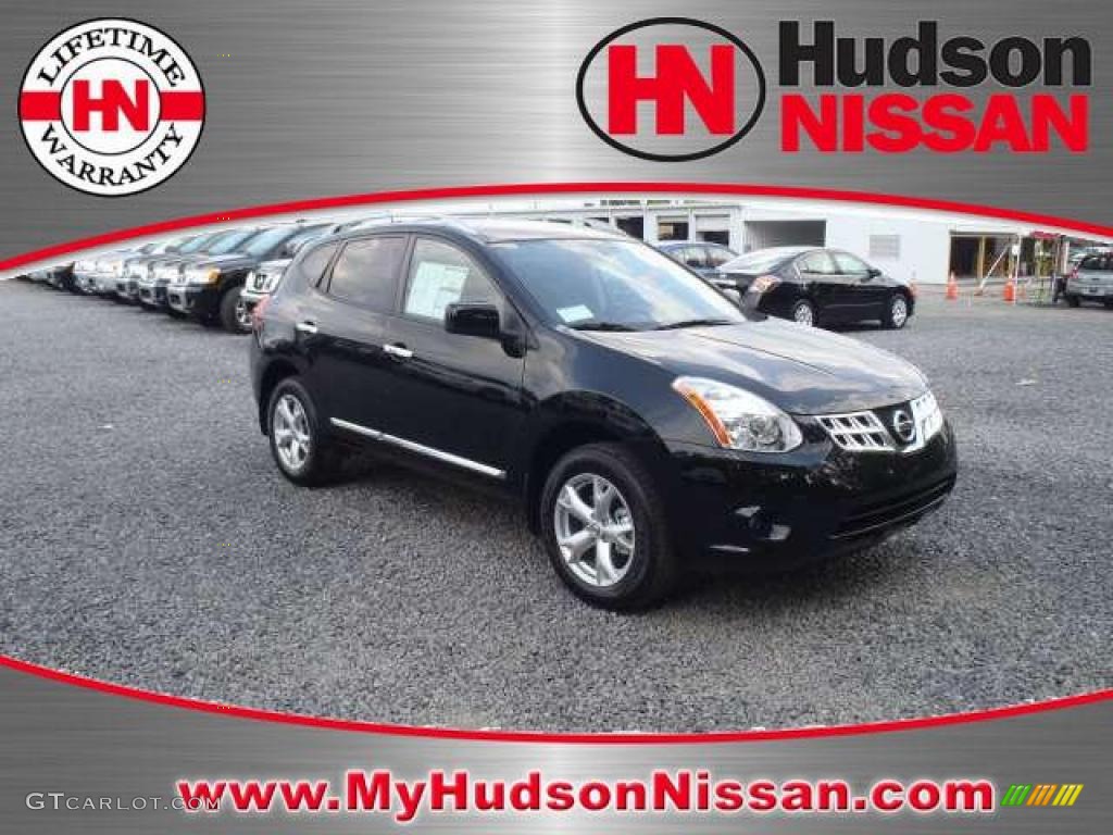 2011 Rogue SV - Wicked Black / Black photo #1