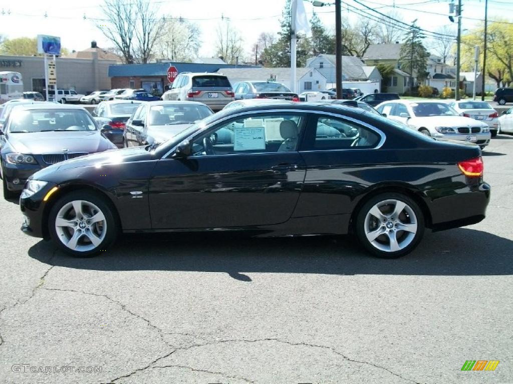 2011 3 Series 335i xDrive Coupe - Jet Black / Oyster/Black Dakota Leather photo #8