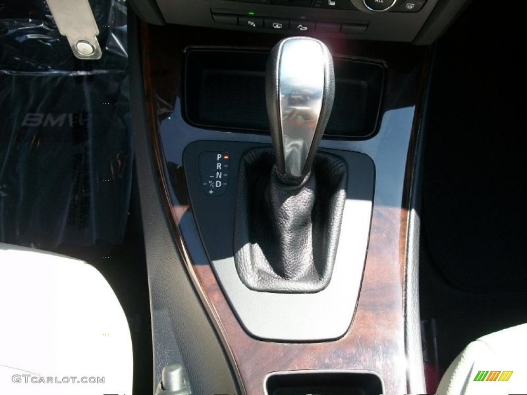 2011 BMW 3 Series 335i xDrive Coupe 6 Speed Steptronic Automatic Transmission Photo #48398340