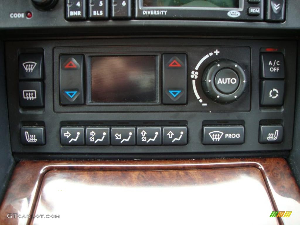 1997 Land Rover Range Rover SE Controls Photos