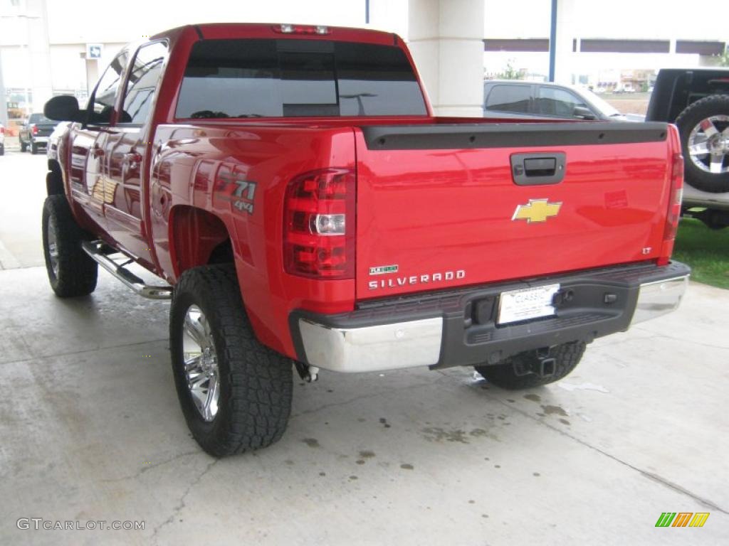 2011 Silverado 1500 LT Crew Cab 4x4 - Victory Red / Light Cashmere/Ebony photo #2