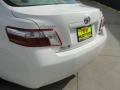 Super White - Camry Hybrid Photo No. 24