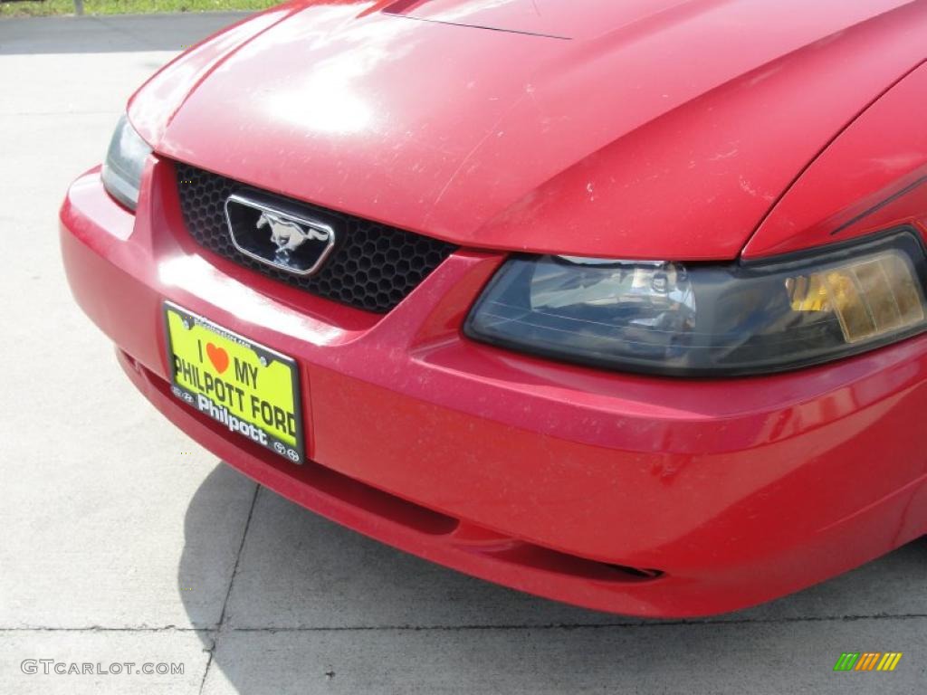 2004 Mustang V6 Coupe - Torch Red / Dark Charcoal photo #11